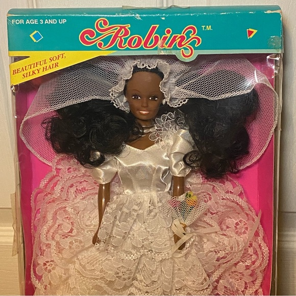 Manley Toys Vintage Robin Barbie - Picture 2 of 9